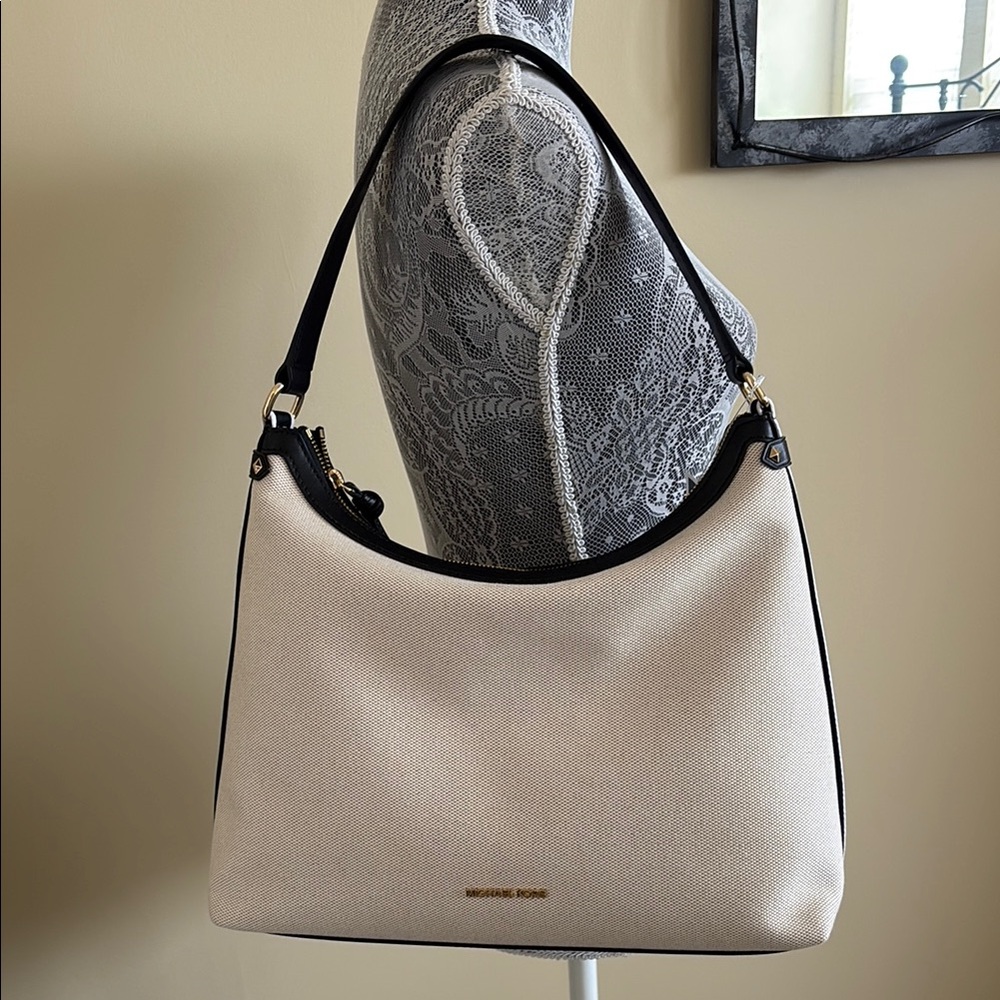 NWT Michael Kors Cream and Black Hobo Bag